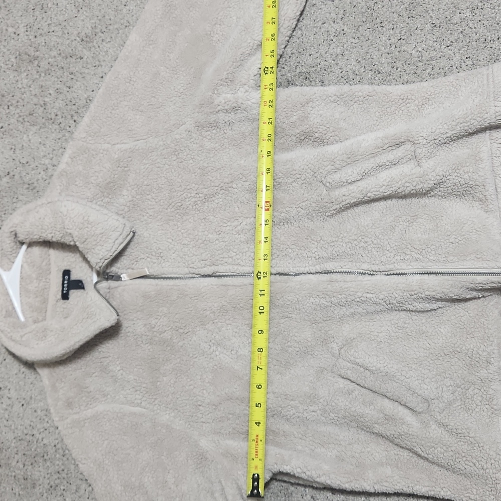 Torrid Sherpa Zip Up Jacket in Beige/Tan Size 4 (X) - Picture 7 of 11